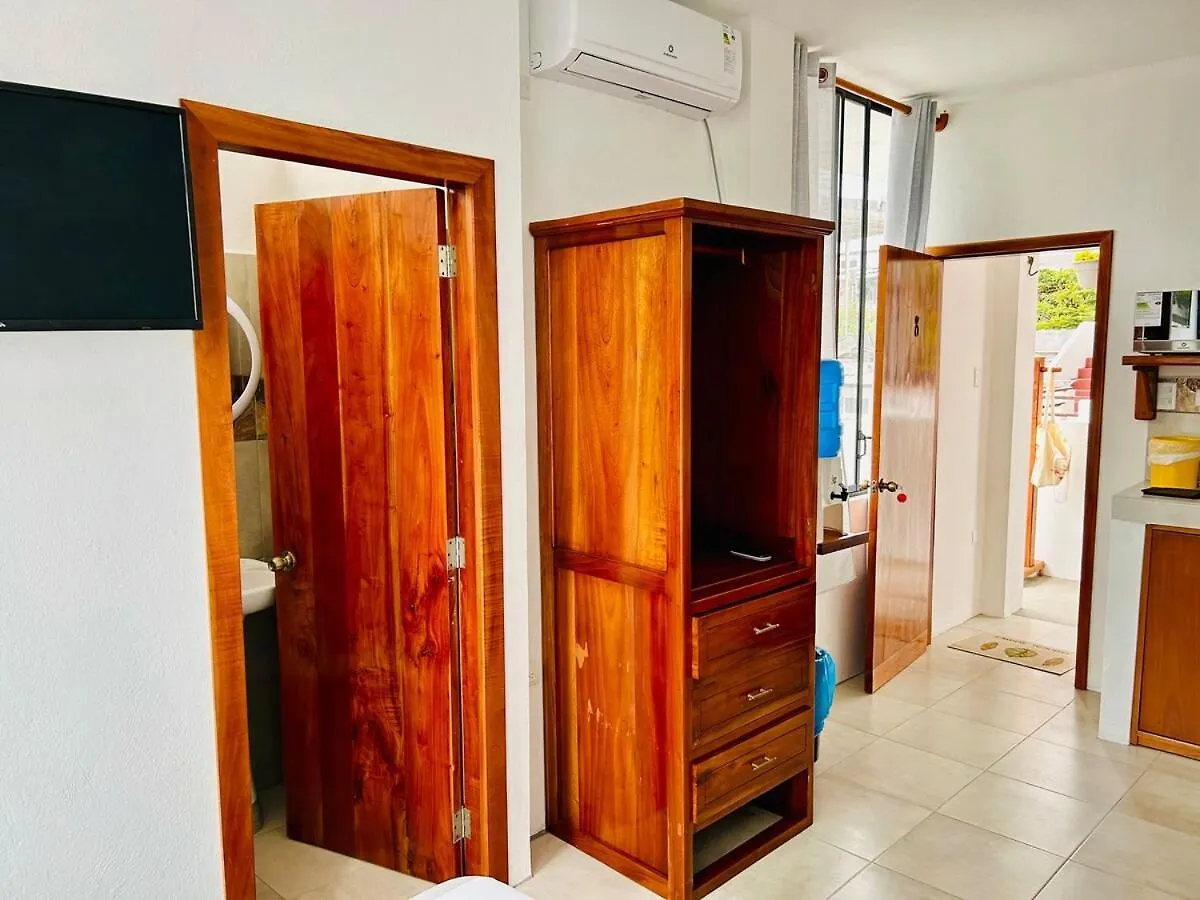 Suite Economy Double Puerto Ayora  Ecuador